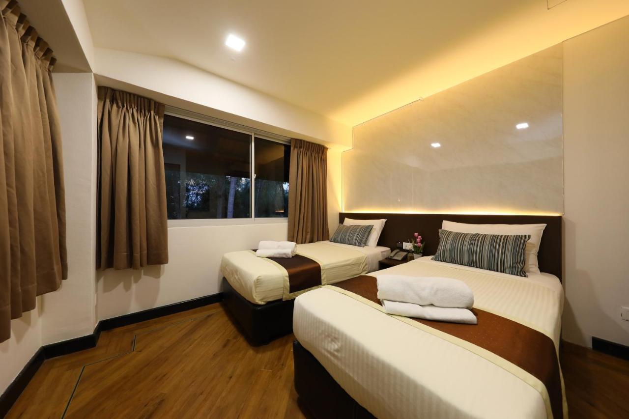 National Service Resort & Country Club Singapore Bagian luar foto